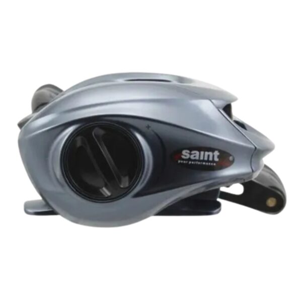 Carretilha Saint Plus STP 7 com drag de 4,5kg e recolhimento 7.1:1 vista lateral