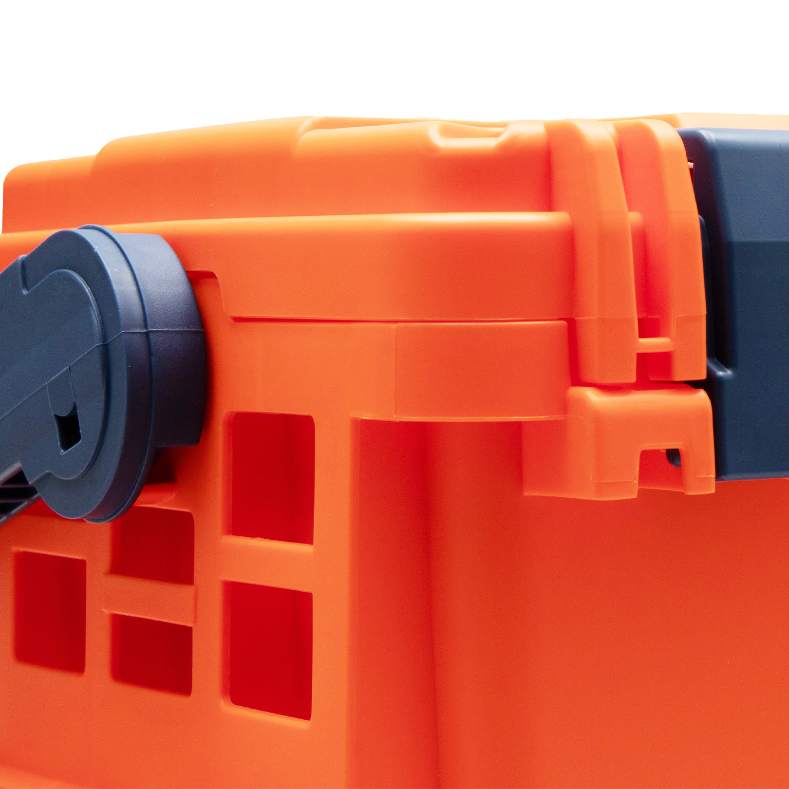 Caixa de Pesca Daisen DS 5000 laranja detalhes